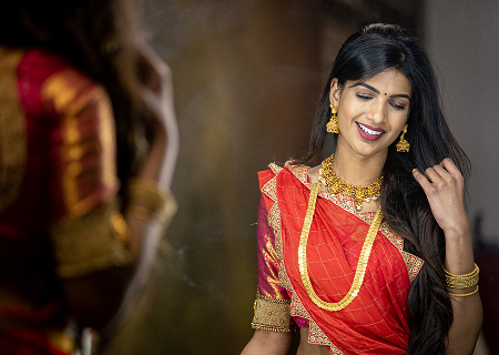 Choosing the Perfect Gold Necklace for Your Special Day