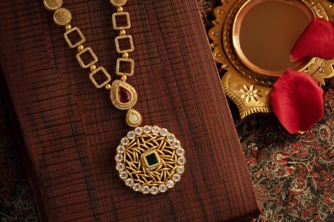 Understanding Gold Rates in UAE: Why They Matter More Than You Think.